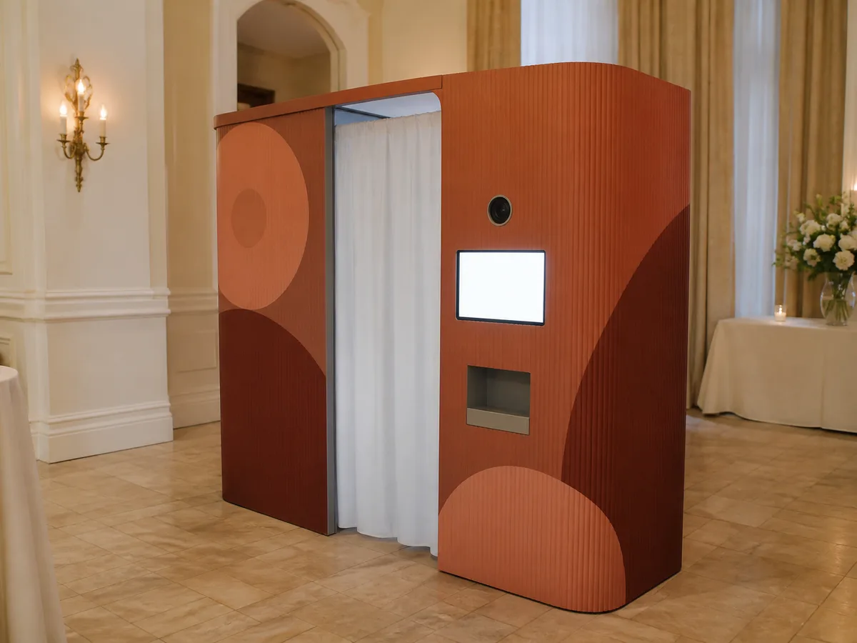 Photo Booth in Lahore Malls